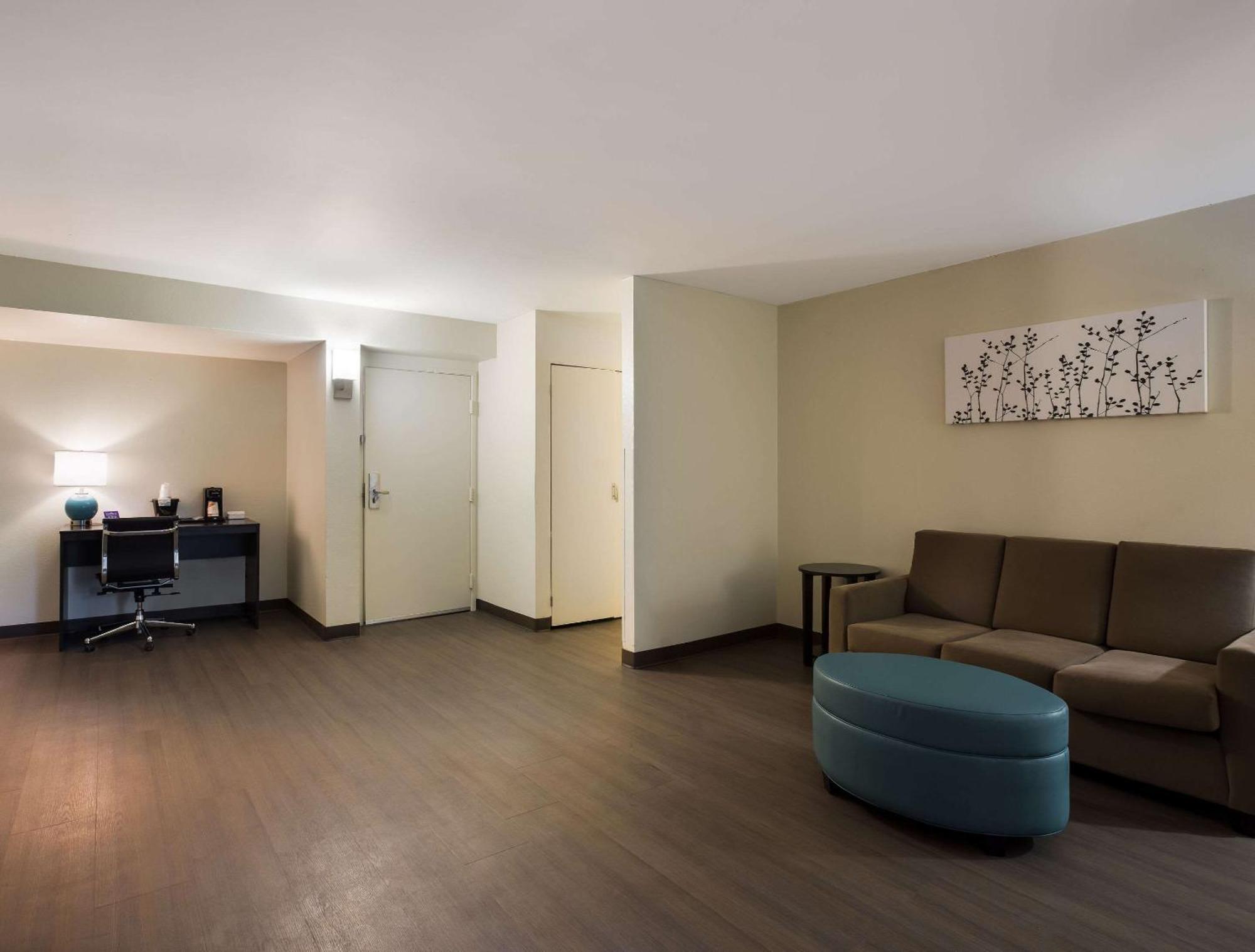 Sleep Inn Savannah Midtown Exteriör bild